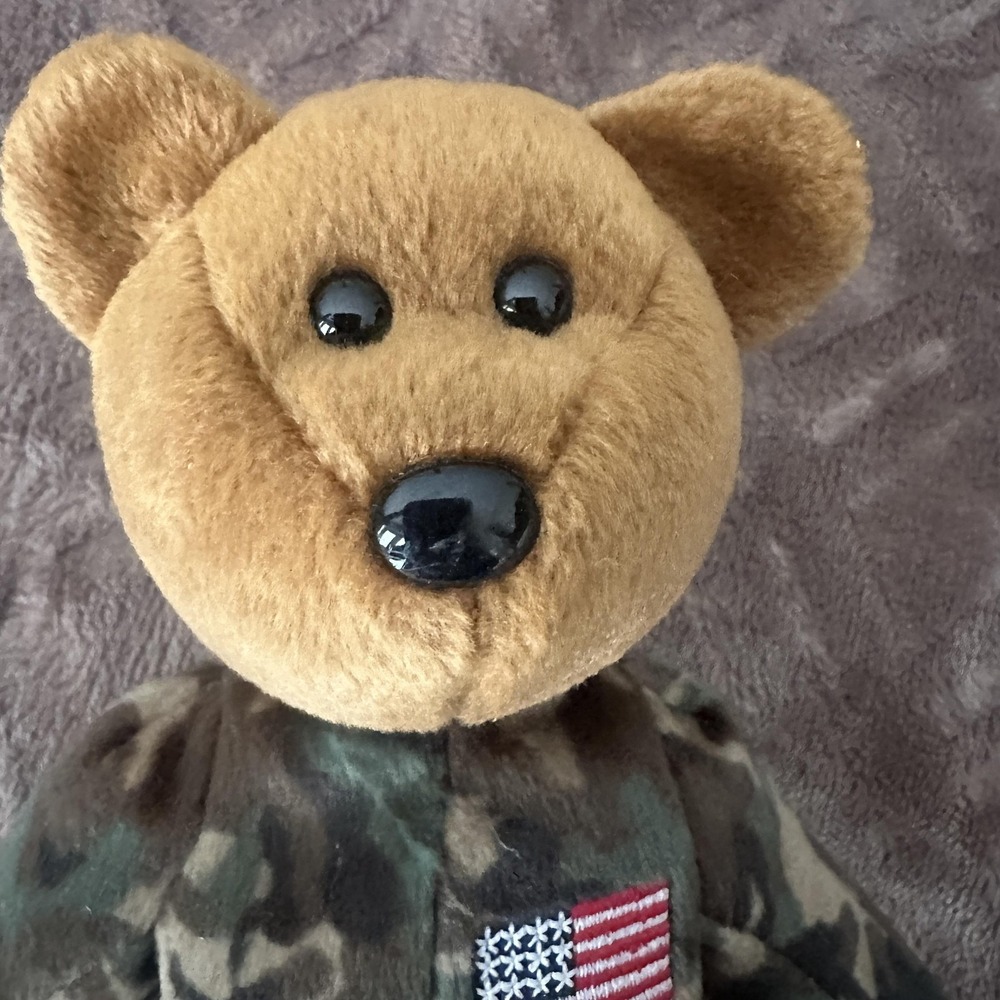 VTG 2003 Ty Hero Bear Camo Army American Flag Plush Stuffed Animal Beanie Baby
